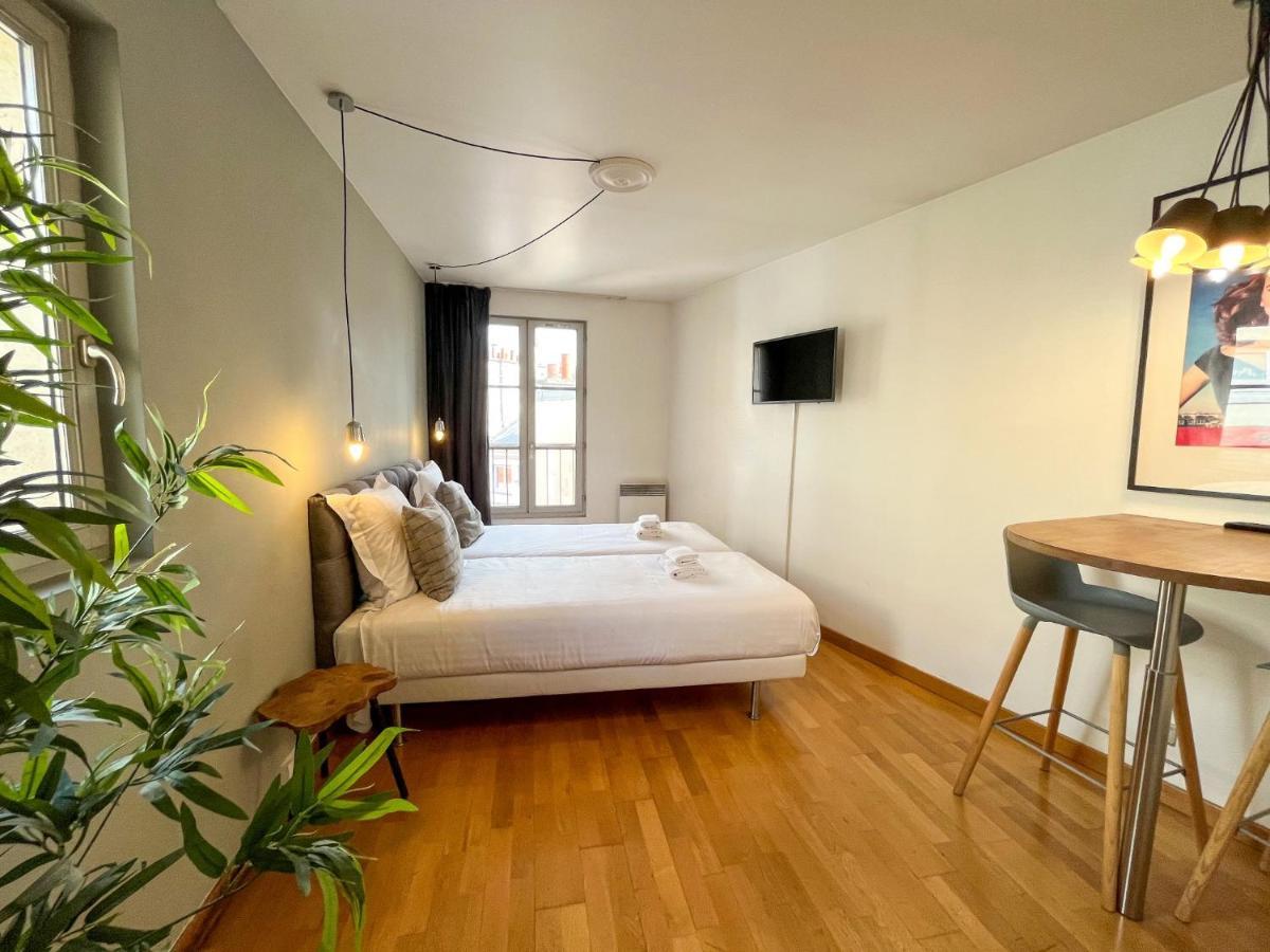 Apartamento Charmant Studio Dans Un Immeuble Paris 5 Exterior foto